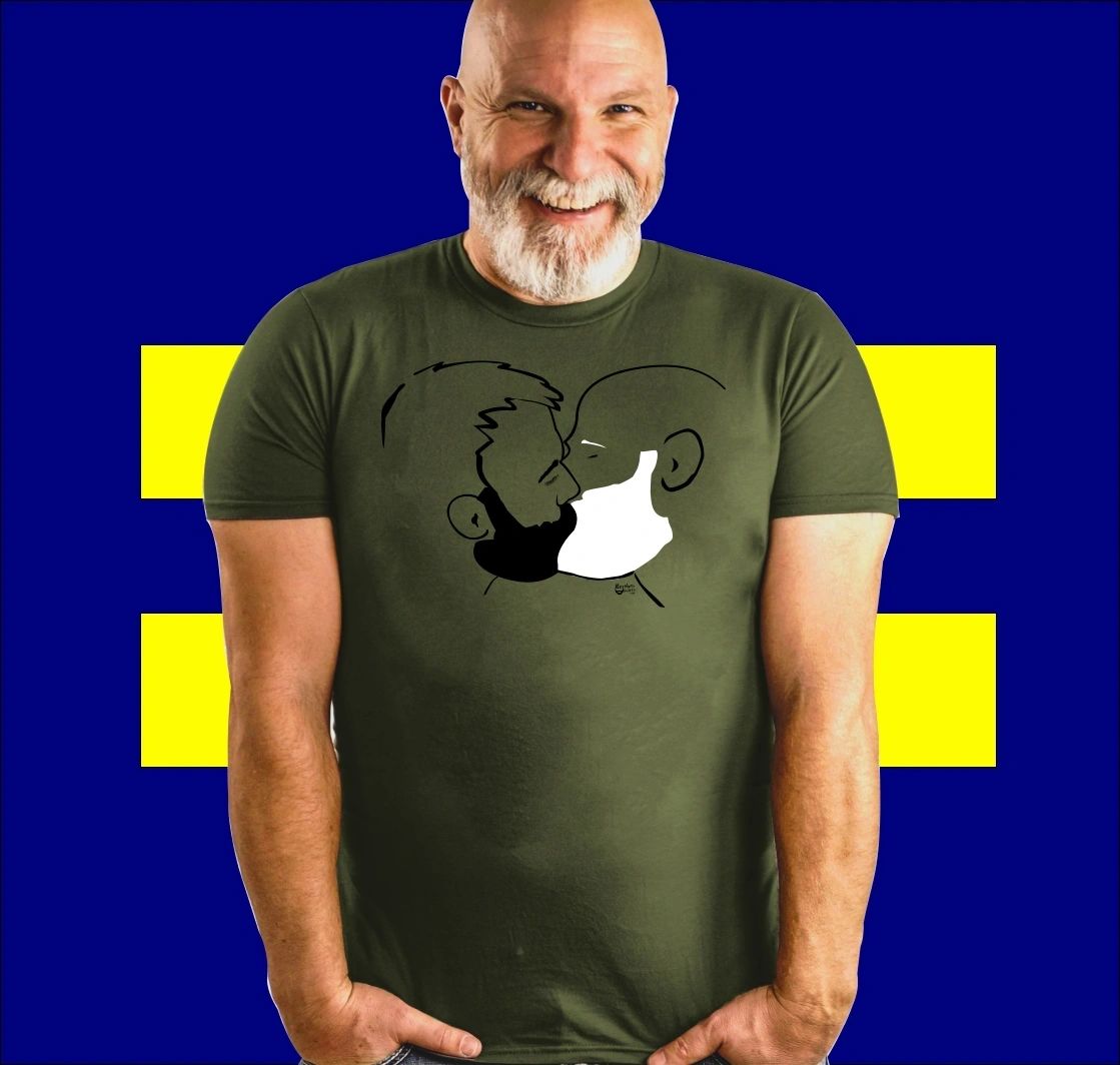 KISSING Beards bearded