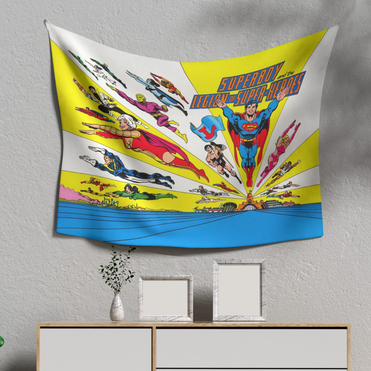 SUPERBOY AND LEGION SUN RAYS TAPESTRY -  DEC EXCLUSIVE
