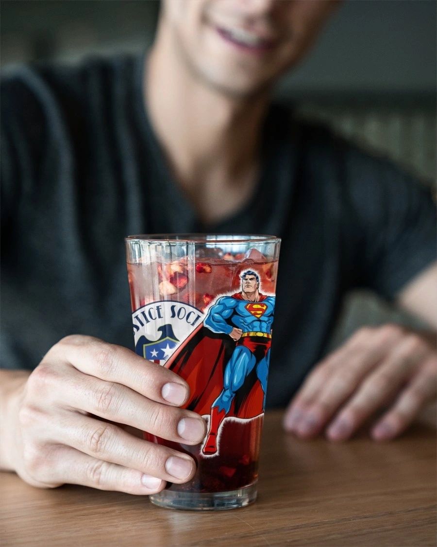 EARTH 2 SUPERMAN Pint Glass (with Free Shipping)