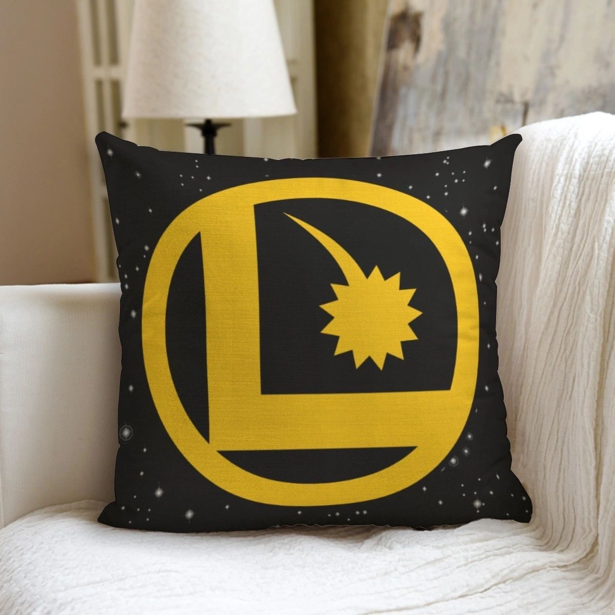 ELASTIC LAD (SUPERMAN AND ELASTIC 4) Ready Pillow including pillow inserts